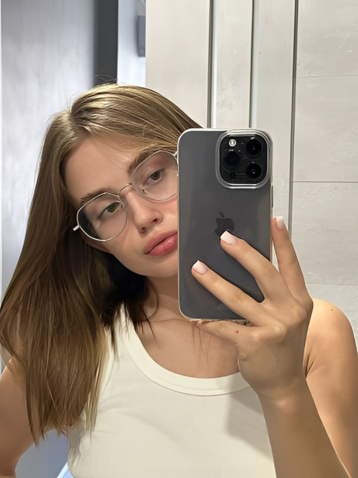 Мишель привлекательная девушка из Ачинска цена от 4000 руб