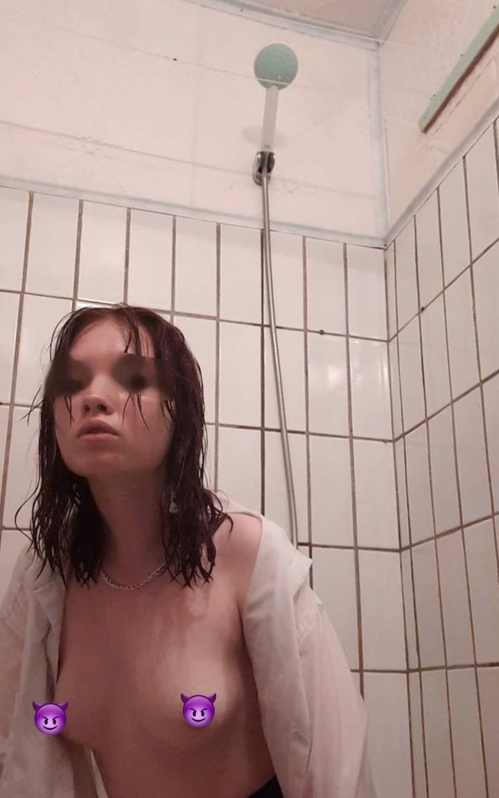 Карина привлекательная девушка из Ачинска цена от 3000 руб