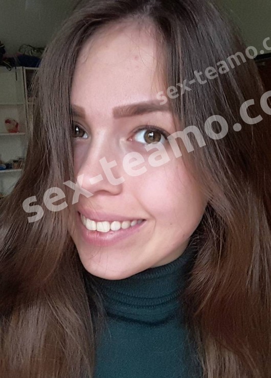 Владлена привлекательная девушка из Ачинска цена от 8000 руб